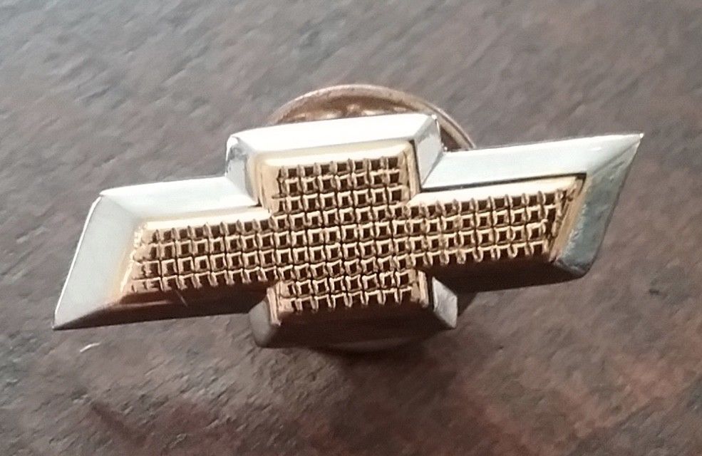 Chevrolet Gold Bowtie Emblem Lapel Pin - Hat Pin
